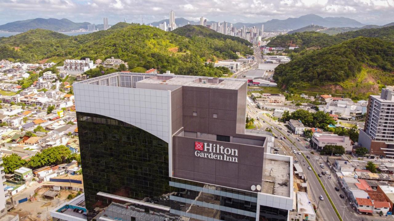 Hilton Garden Brava Hotel Itajaí