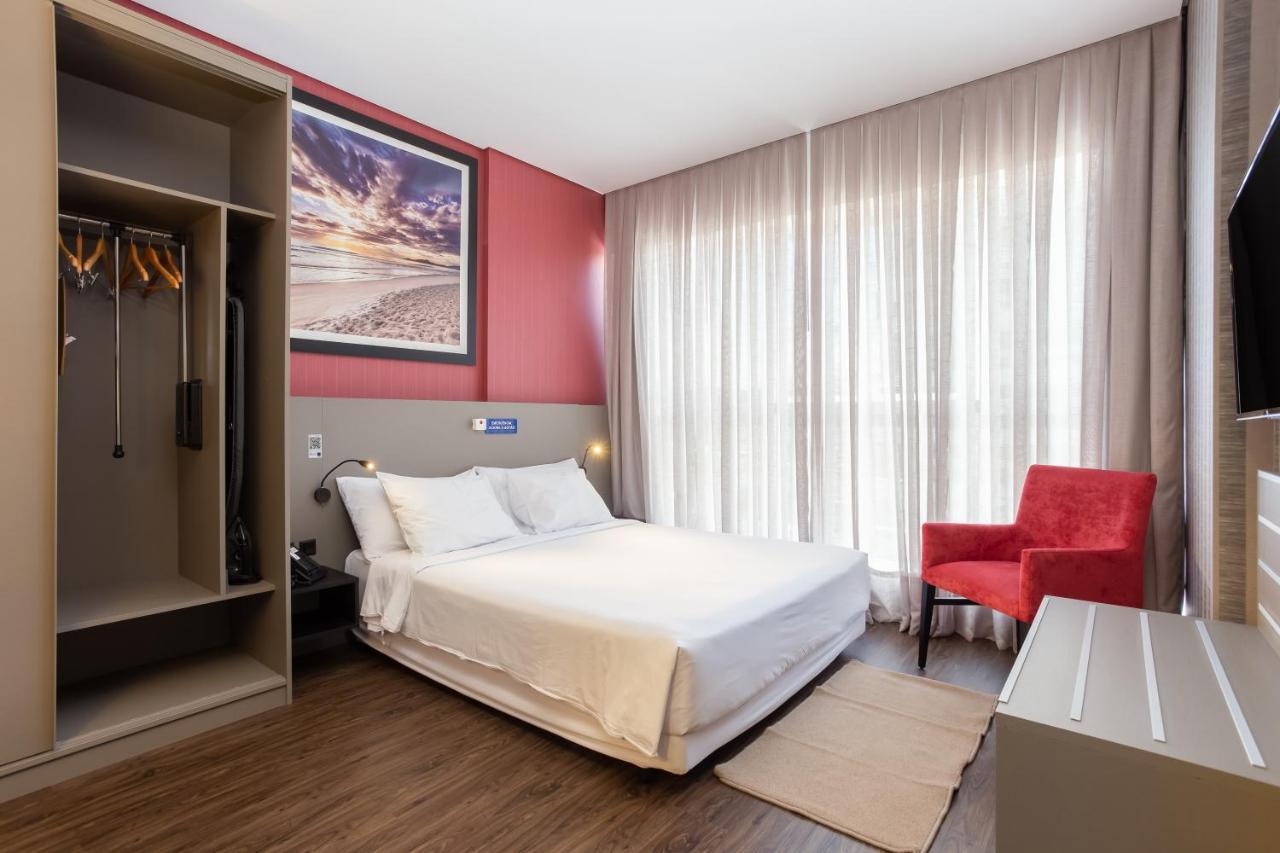 Hilton Garden Brava 4*