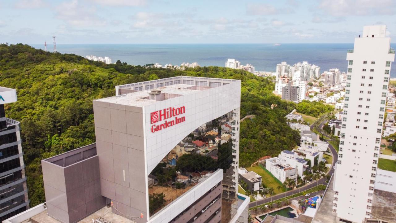 Hilton Garden Brava Hotel 4*