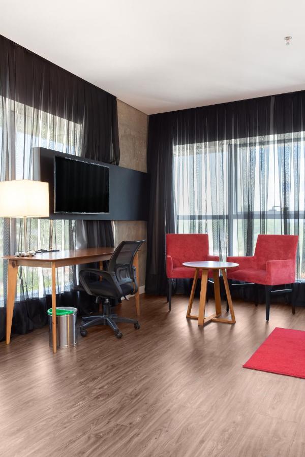 Hotel Hilton Garden Brava Itajaí